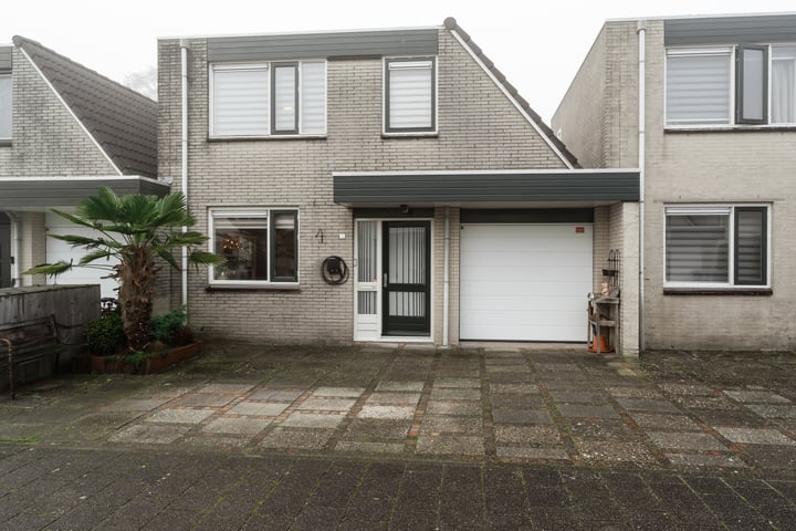 Lelietje-van-Dalenstraat 9 in Almere foto