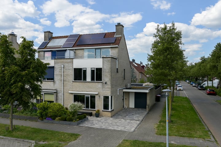 Lemsterweg 51 in Zeewolde