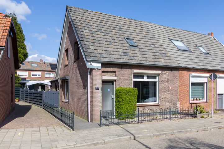 Lengelseweg 57 in 's-Heerenberg foto