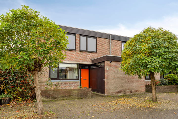 Lenningenhof 1 in Eindhoven foto