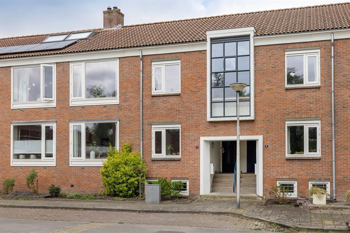Lentohof 9 in Hengelo foto
