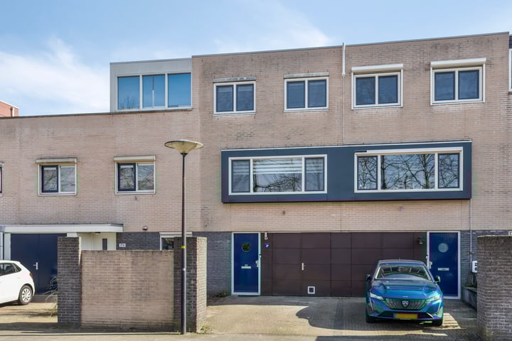 Leonard Springerlaan 172 in Deventer foto