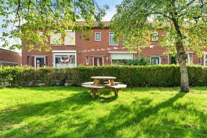 Lepelaarstraat 1A in Hengelo foto