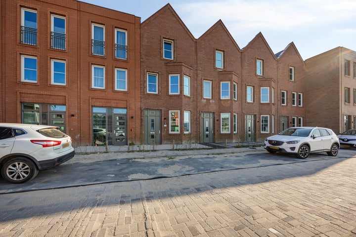 Letlandstraat 12 in Almere