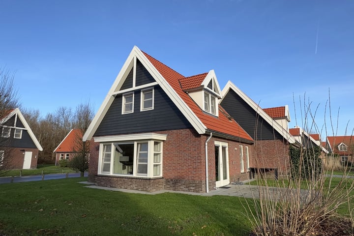 Leuvenumse beek 38 in Biddinghuizen foto