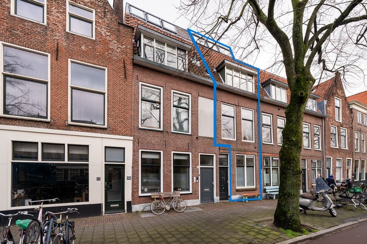 Levendaal 108 in Leiden foto