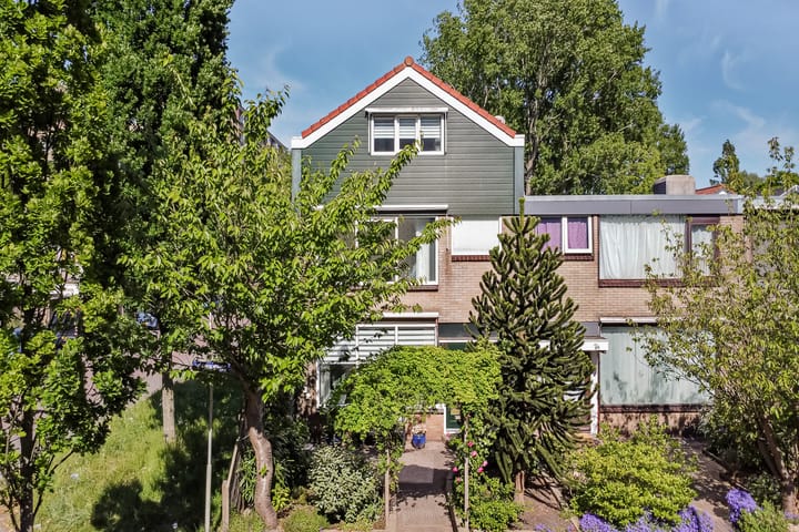 Leverkruidweg 38 in Zaandam foto