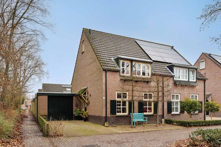Leyplantsoen 1 in Helmond foto