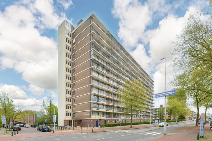Leyweg 112 in 's-Gravenhage foto
