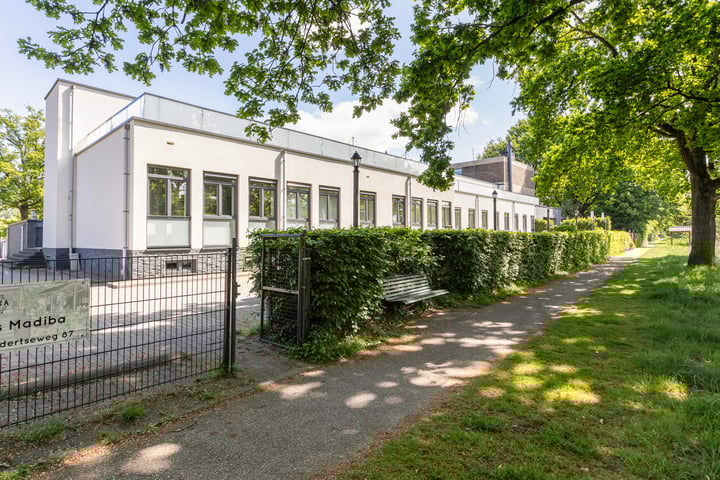 Liendertseweg 83A in Amersfoort foto