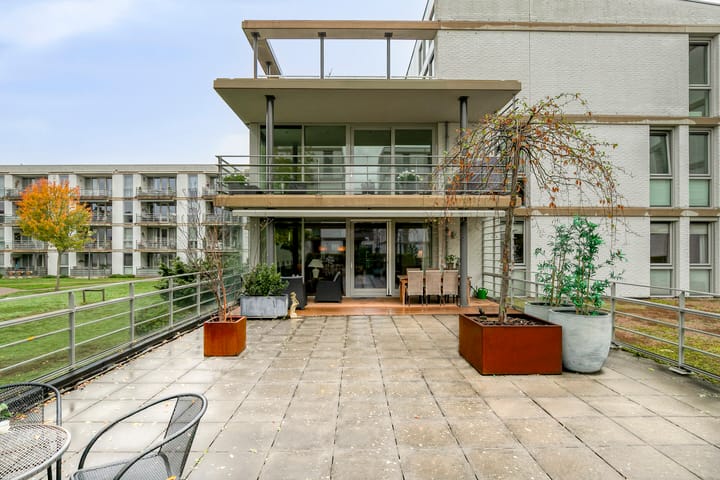 Lies de Kruijffgaarde 16 in Nuenen foto