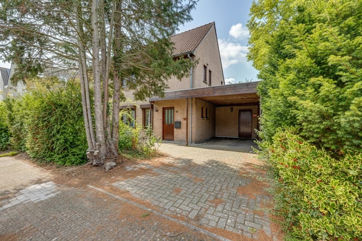 Liesbosdreef 13 in Prinsenbeek