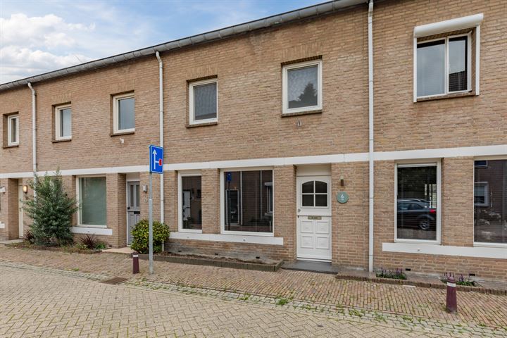Lievekenshoek 6 in Kaatsheuvel foto