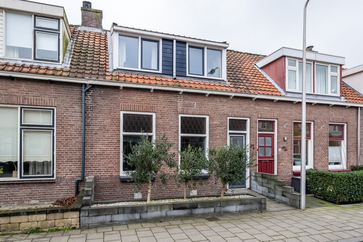 Lijnbaanstraat 9 in Middelharnis foto