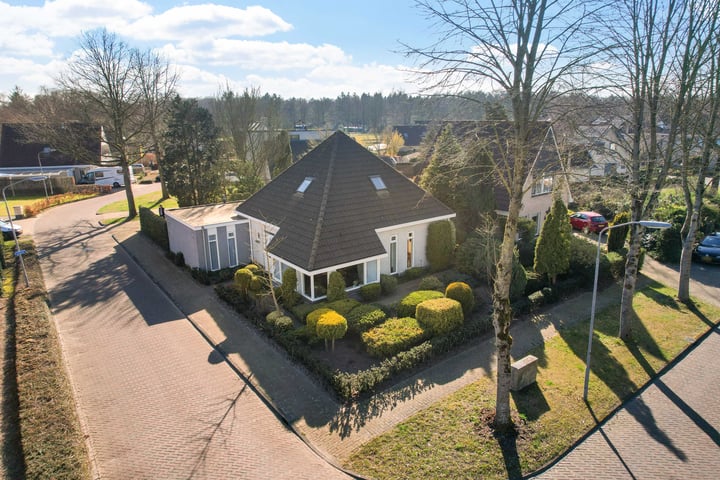 Lijnland 21 in Vledder