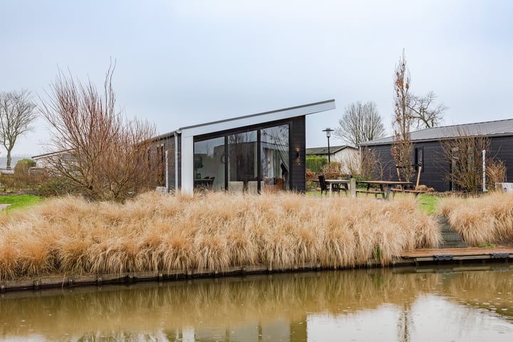 Lijsbeth Tijsweg 7-237 in Berkhout foto