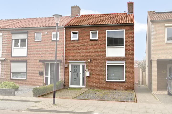 Lijsterbesstraat 40 in Bergen op Zoom