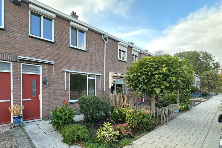 Lijsterbesstraat 48 in Waddinxveen foto