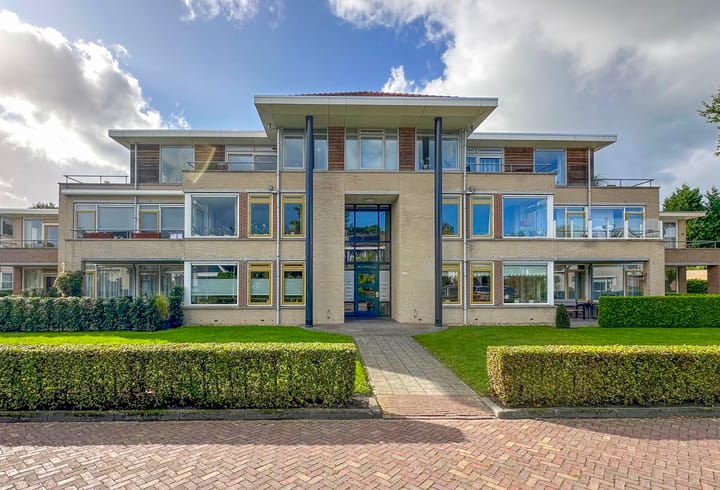 Lijsterbesstraat 72 in Roden foto