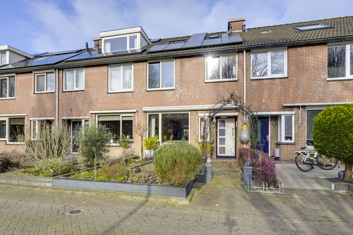 Lijsterhaag 22 in Houten foto