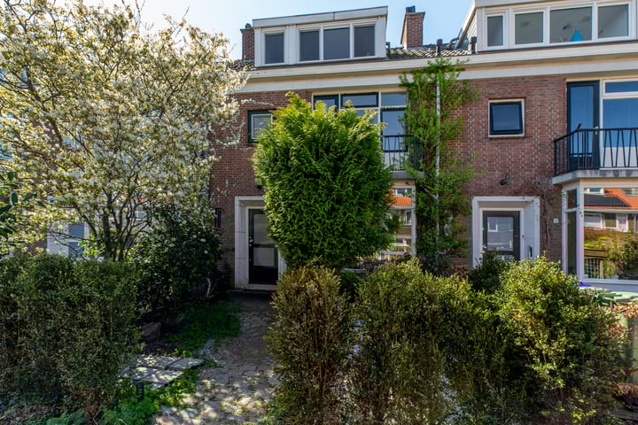 Lijsterlaan 34 in Rotterdam foto