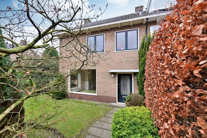 Lijsterlaan 371 in Bussum foto