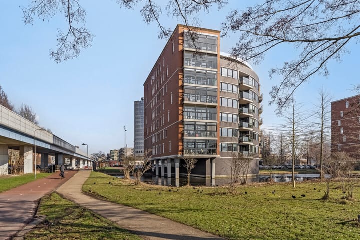 Lijstersingel 111 in Capelle aan den IJssel foto