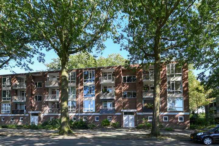 Limburglaan 10 in Weert foto