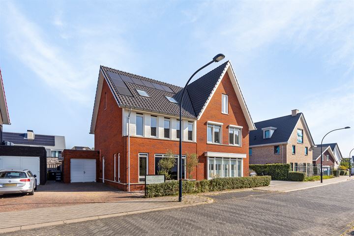 Limes 84 in Huissen foto