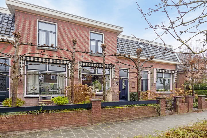 Lindelaan 11 in Goor foto