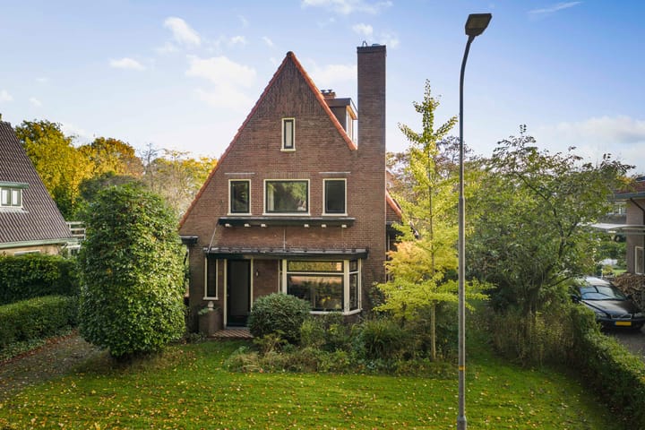 Lindelaan 26 in Twello foto