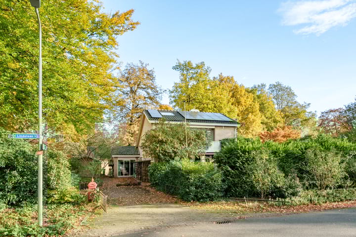 Lindelaan 9 in Renkum foto