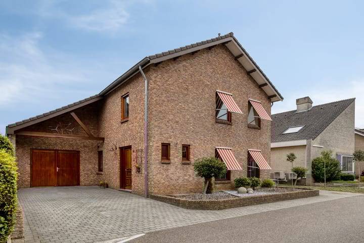 Lindendriesstraat 44 in Stein