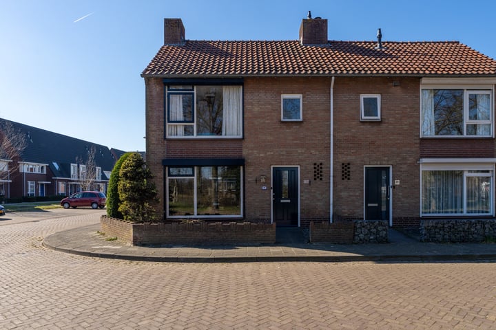 Lindenheuvel 12 in Waspik foto