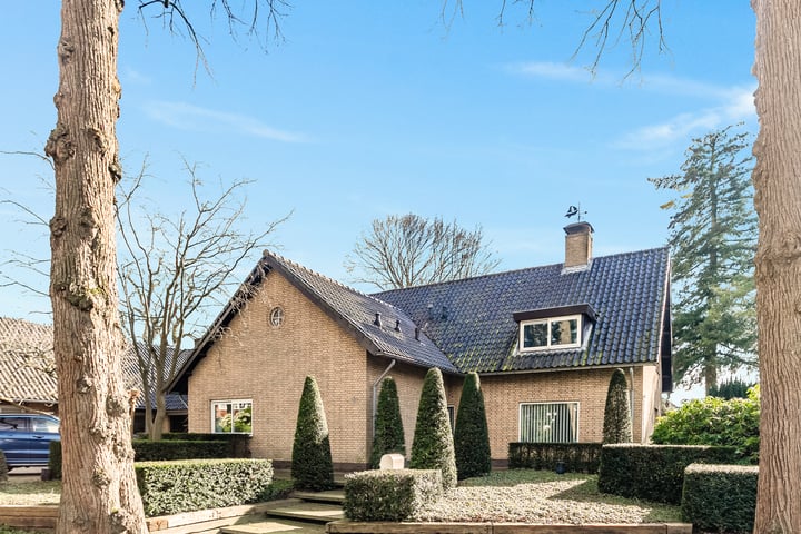 Lindenheuvel 13 in Hilversum
