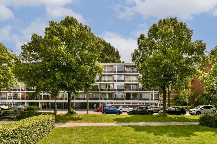 Lindenlaan 527 in Amstelveen foto