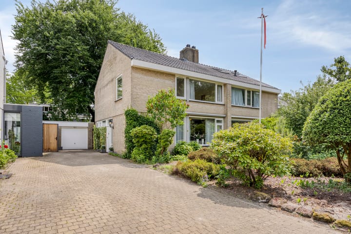 Lindenlaan 8 in Rosmalen foto