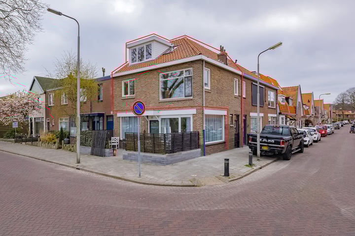 Lindenstraat 1A in IJmuiden foto