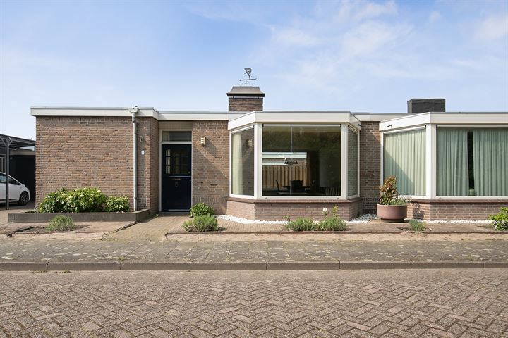 Lindenstraat 5 in Nieuwkuijk foto