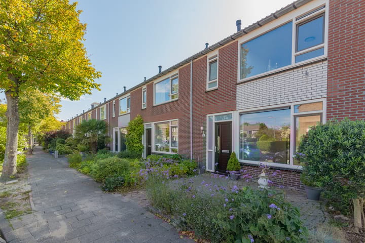 Lindenstraat 6 in 's-Gravenzande foto