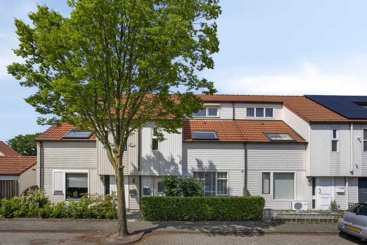Lingestraat 35 in Helmond foto