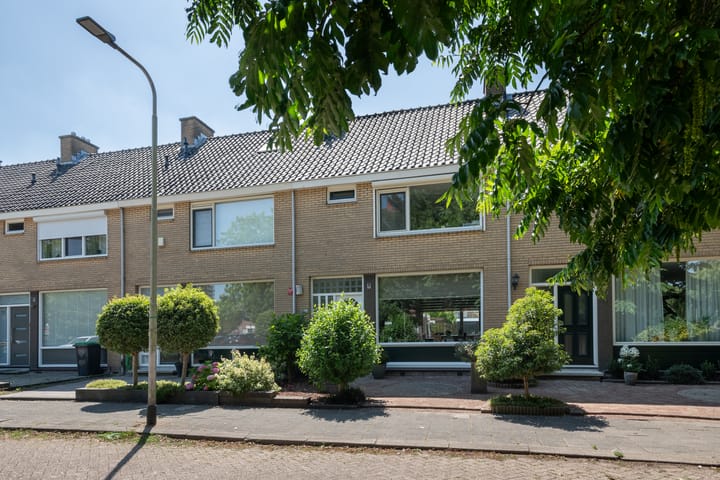 Lingestraat 6 in Ridderkerk foto