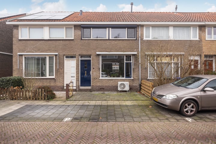 Lingestraat 8 in Dordrecht foto
