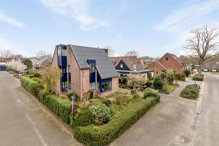 Lingewijk 8 in Leusden foto