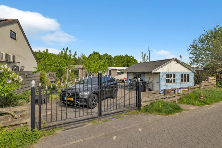 Linie 2 in Velserbroek