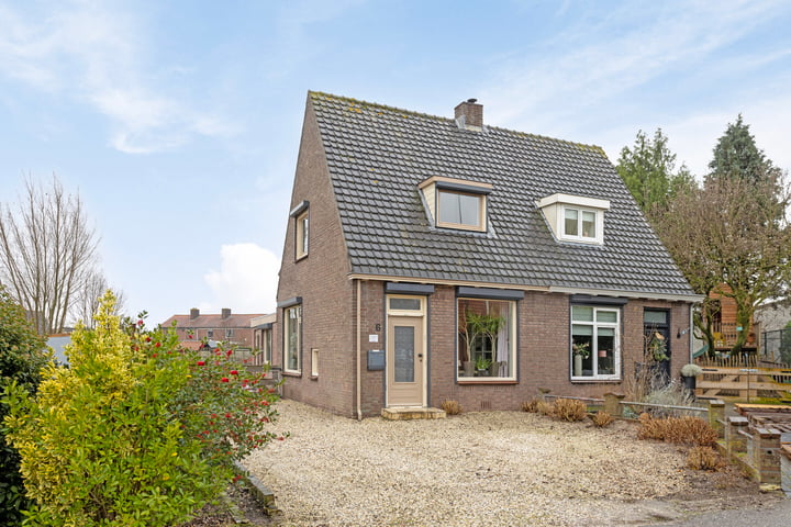 Liniestraat 6 in Ochten foto
