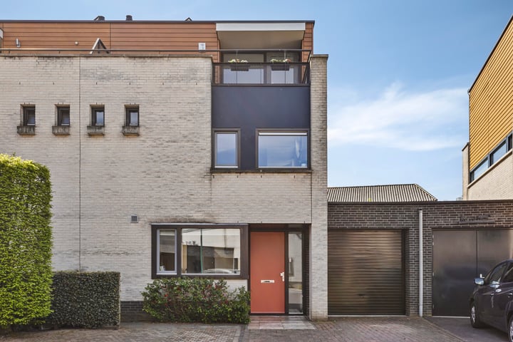 Liniushof 18 in Heesch foto