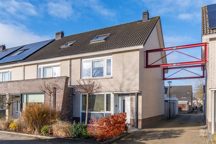 Linnaeuslaan 83 in Veenendaal foto
