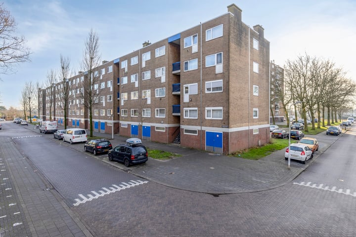 Linnaeusstraat 190 in Zaandam foto