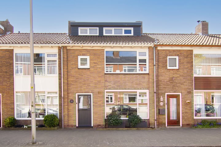 Linnaeusstraat 54 in IJmuiden foto
